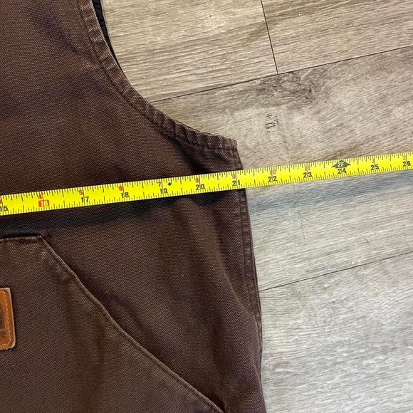 Brown Carhartt Vest - Picture 5 of 6